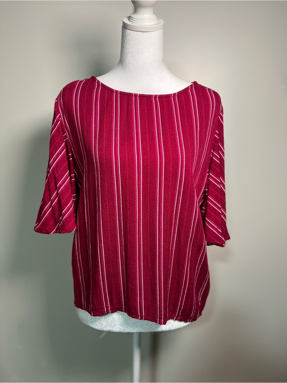 BB Dakota Fuchsia Vertical-Stripe Short Sleeve Top